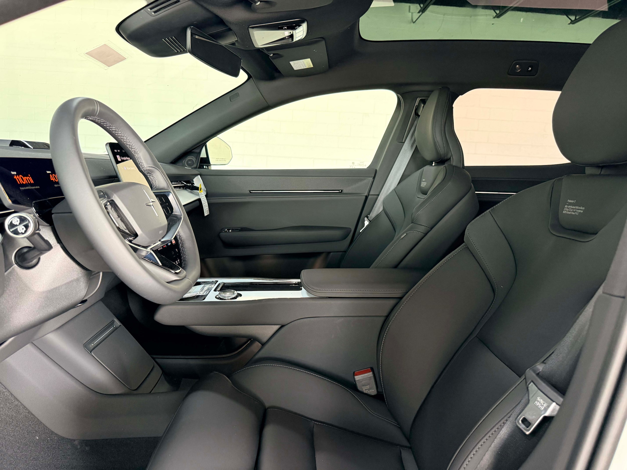 2025 Polestar 3 - Photo 13