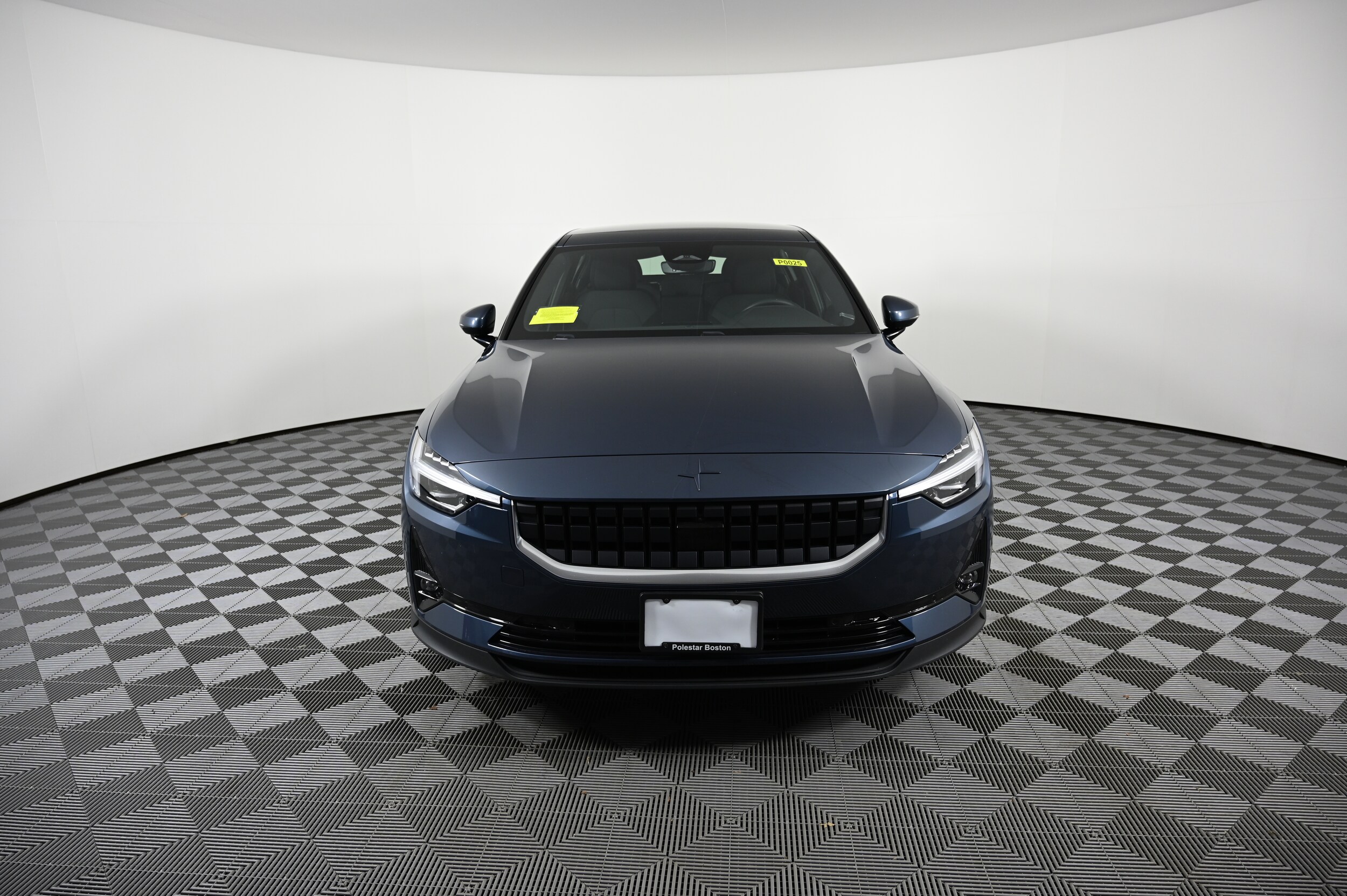 2022 Polestar PS2 e-AWD photo 2