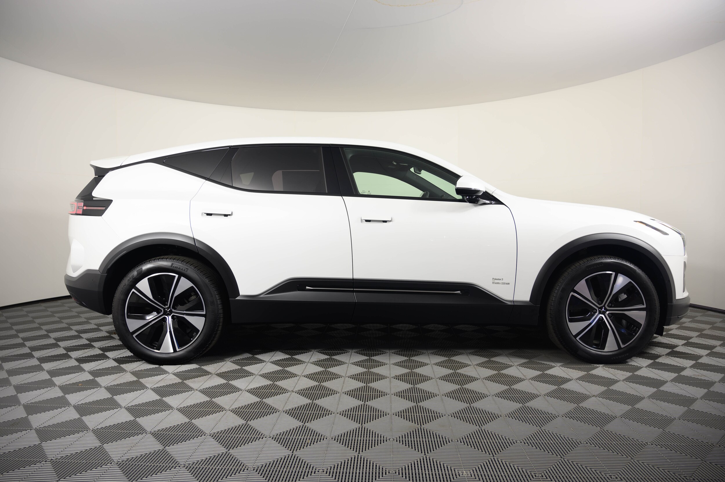 2025 Polestar Polestar 3 photo 4