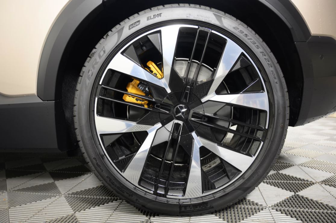 2025 Polestar 3 Performance - Photo 21