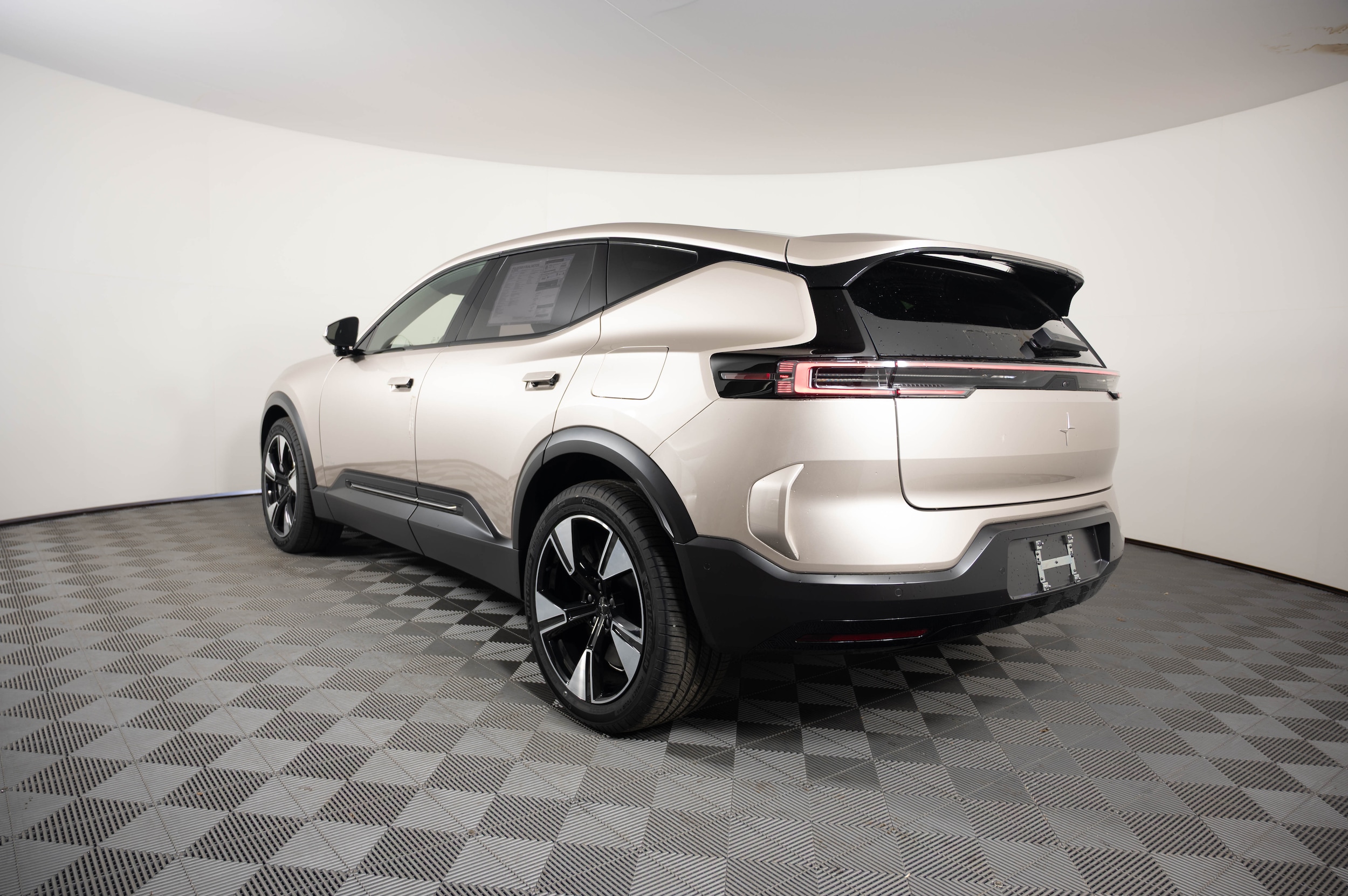2025 Polestar 3 Plus - Photo 13