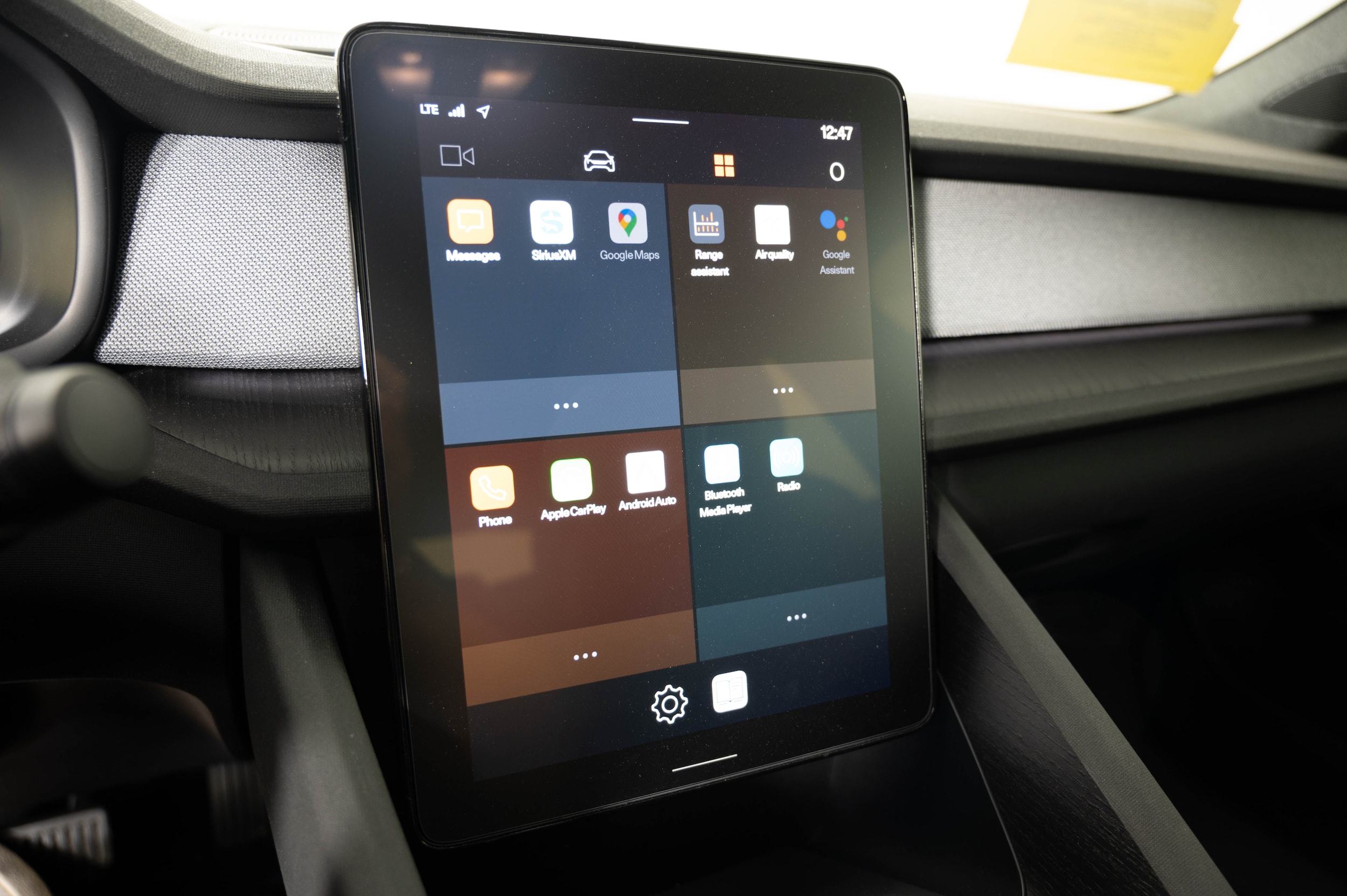 2023 Polestar 2 Plus - Photo 7
