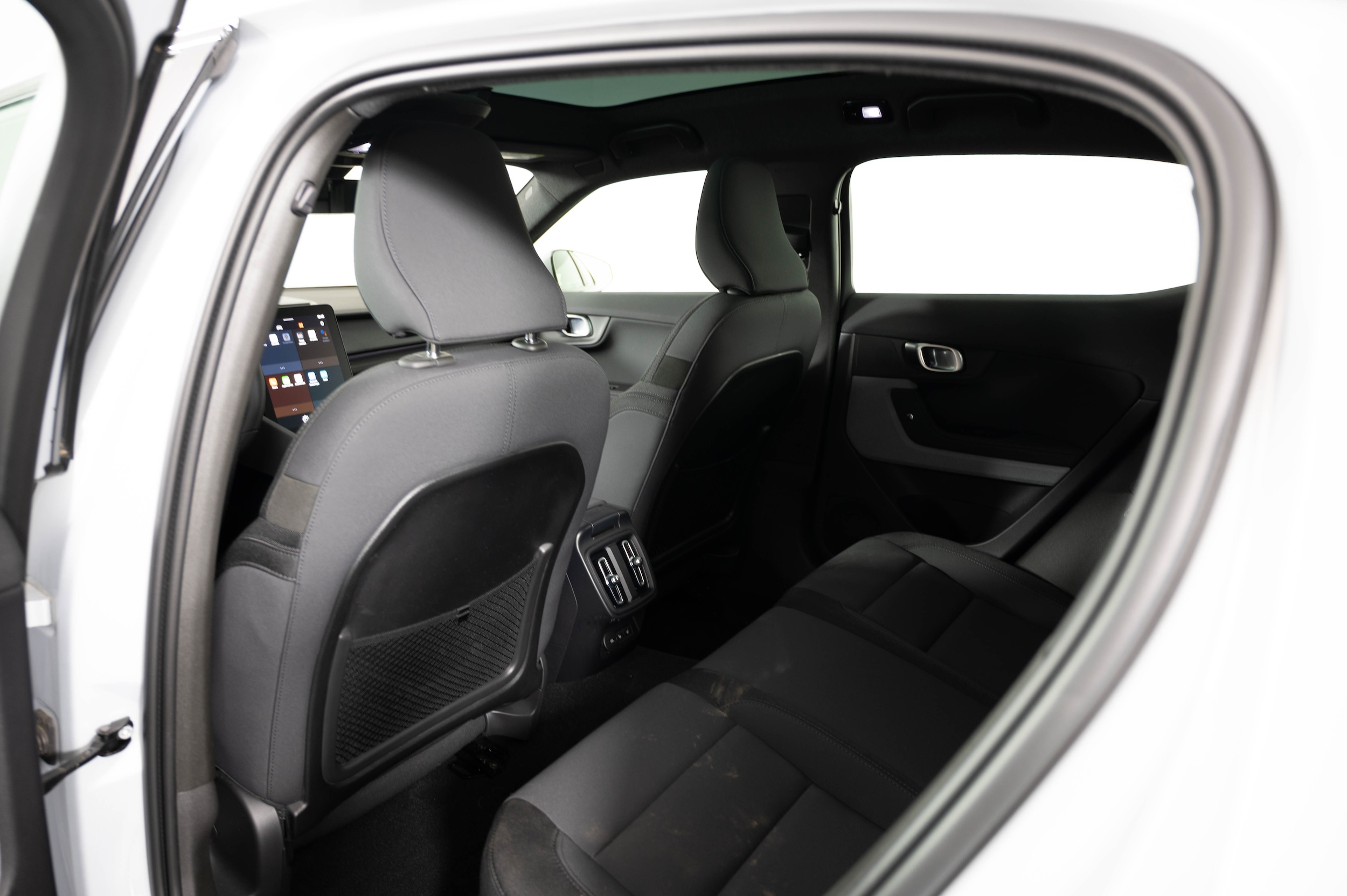 2023 Polestar 2 Plus - Photo 17