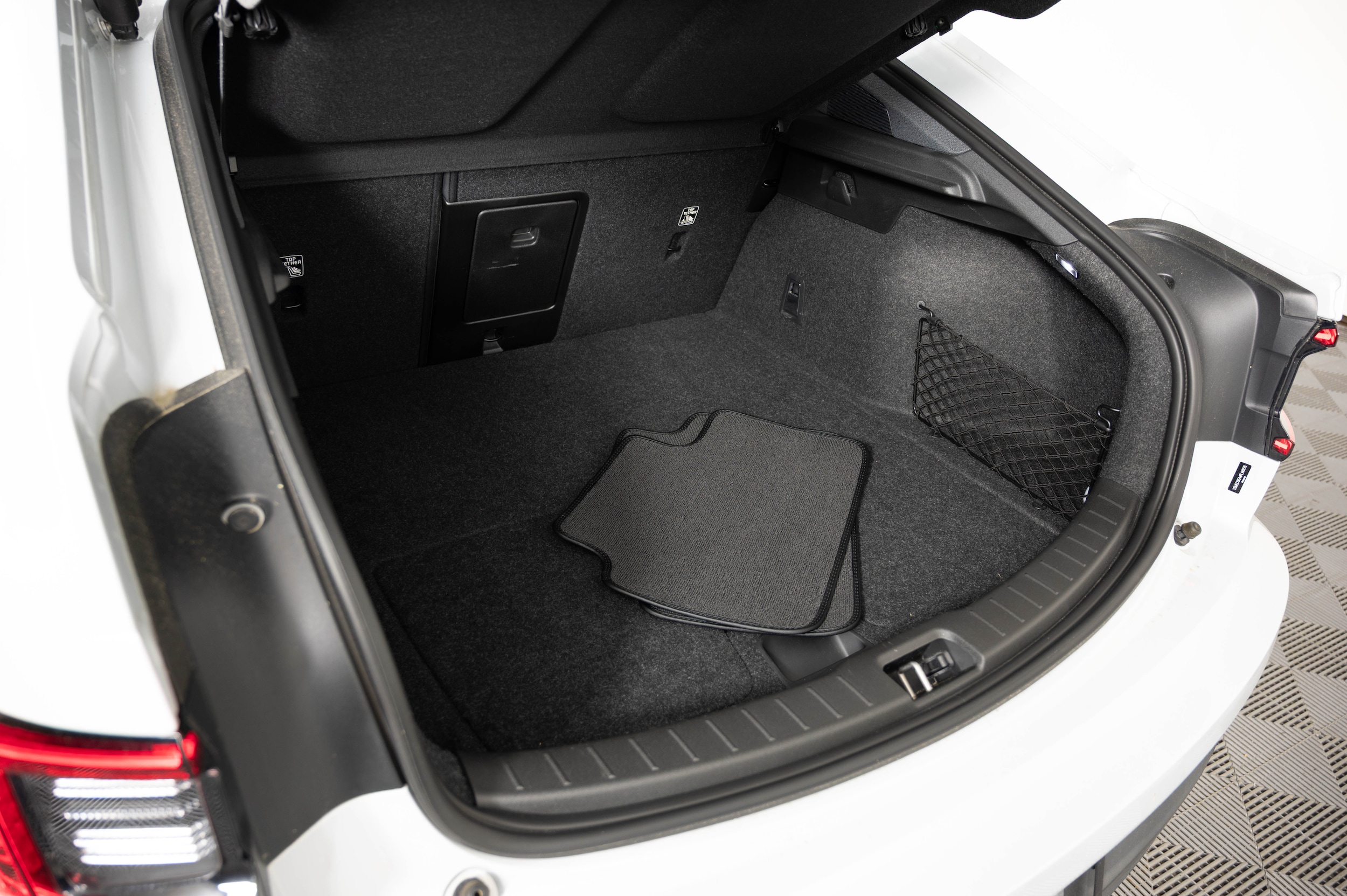 2023 Polestar 2 Plus - Photo 21