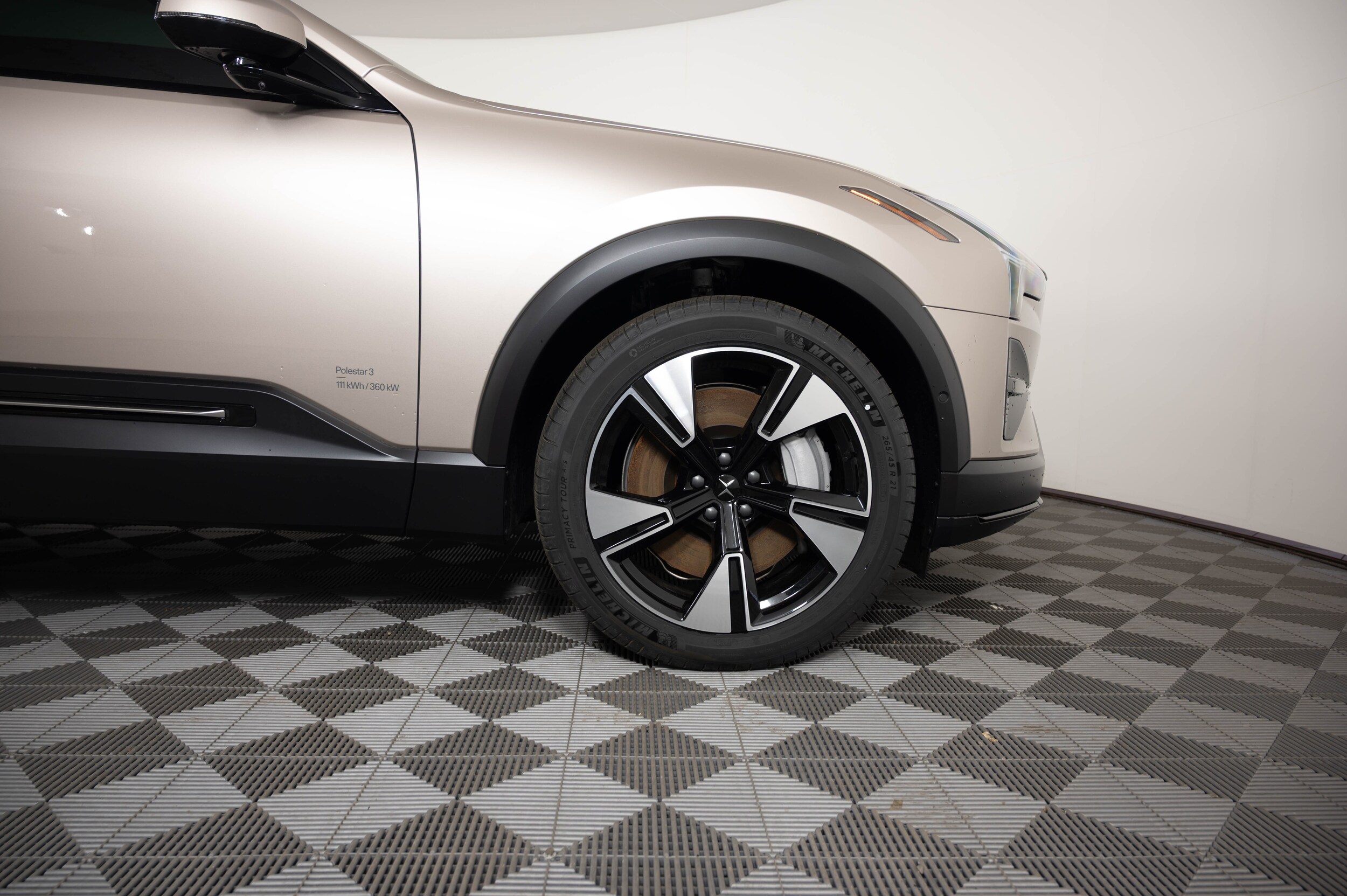 2025 Polestar 3 Plus - Photo 17