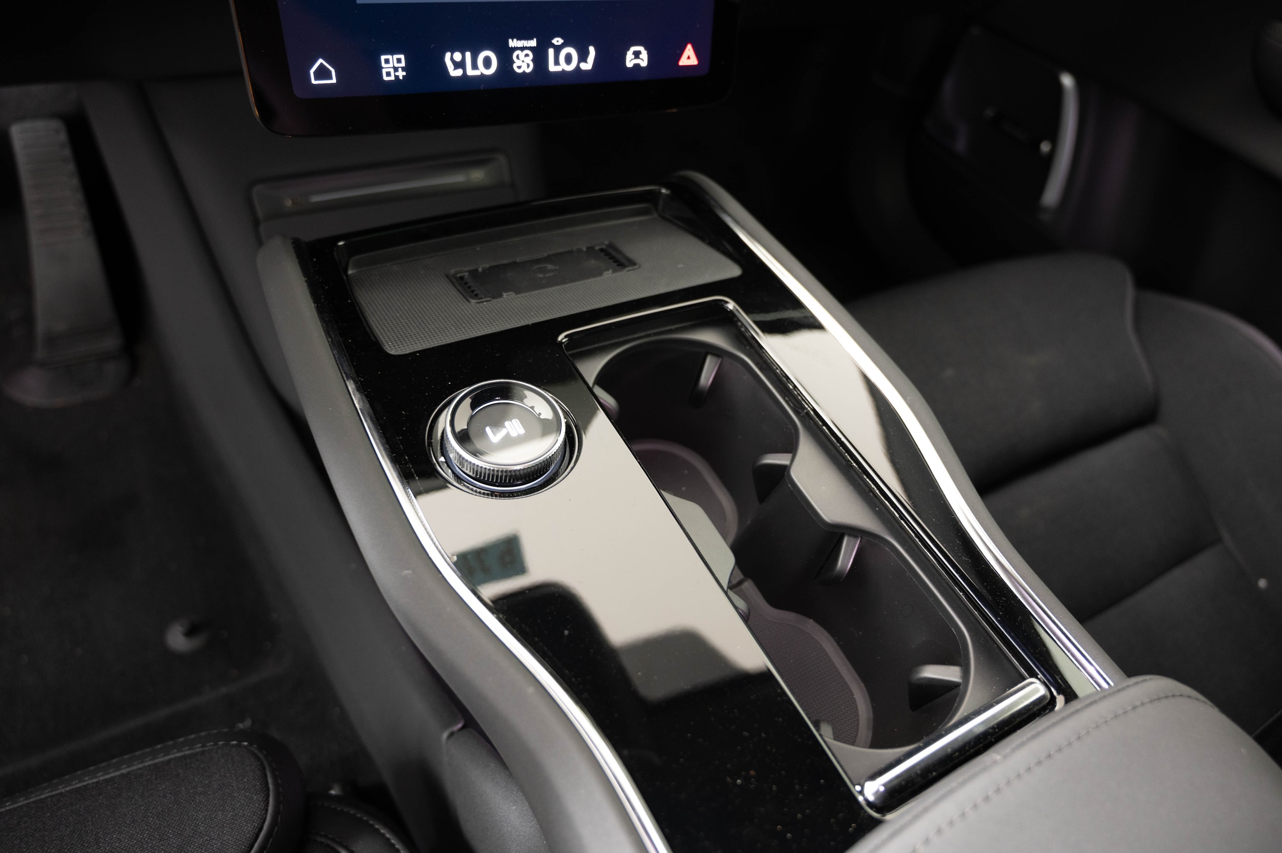 2025 Polestar 3 Plus - Photo 10