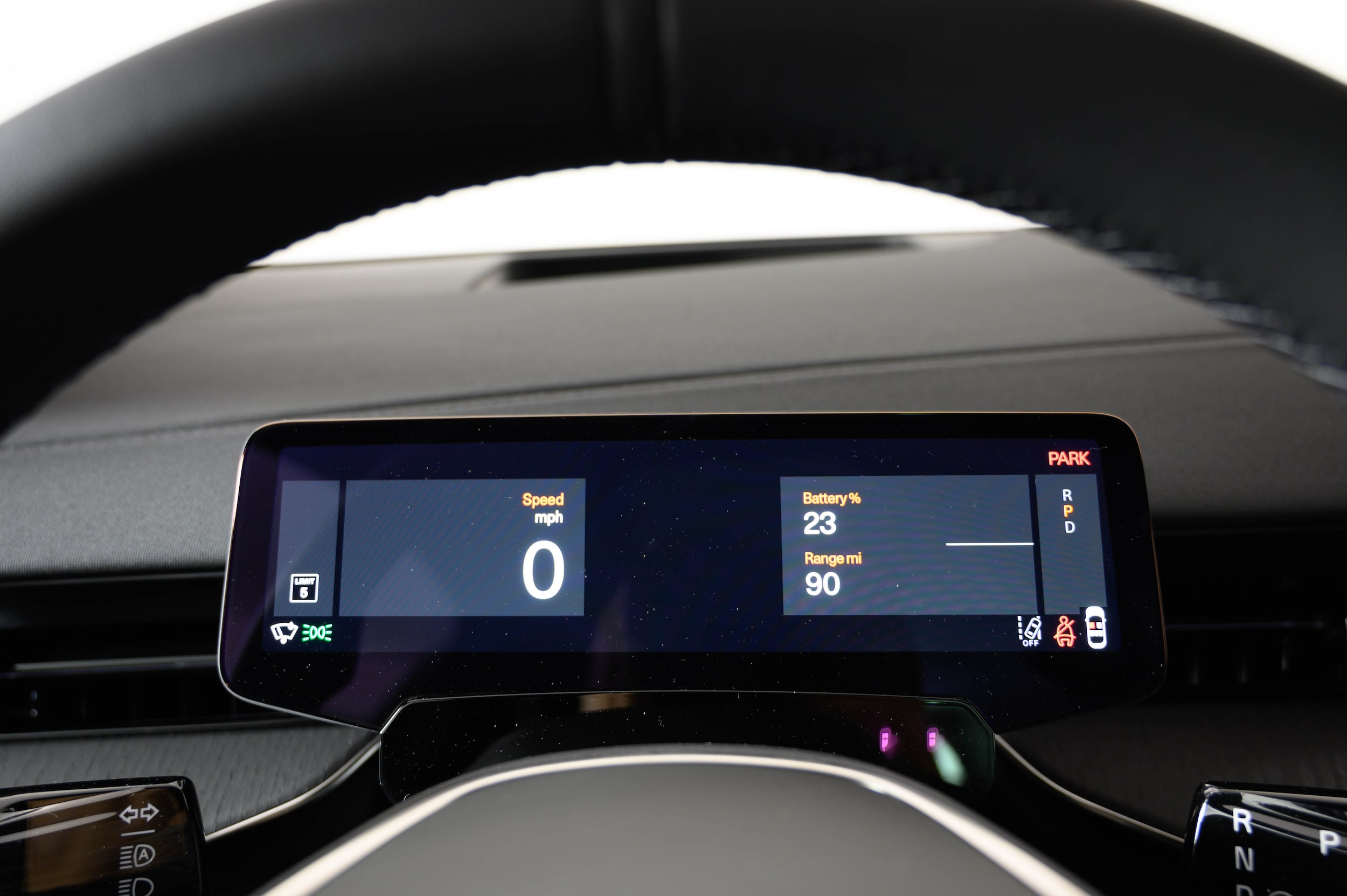 2025 Polestar 3 Performance - Photo 10