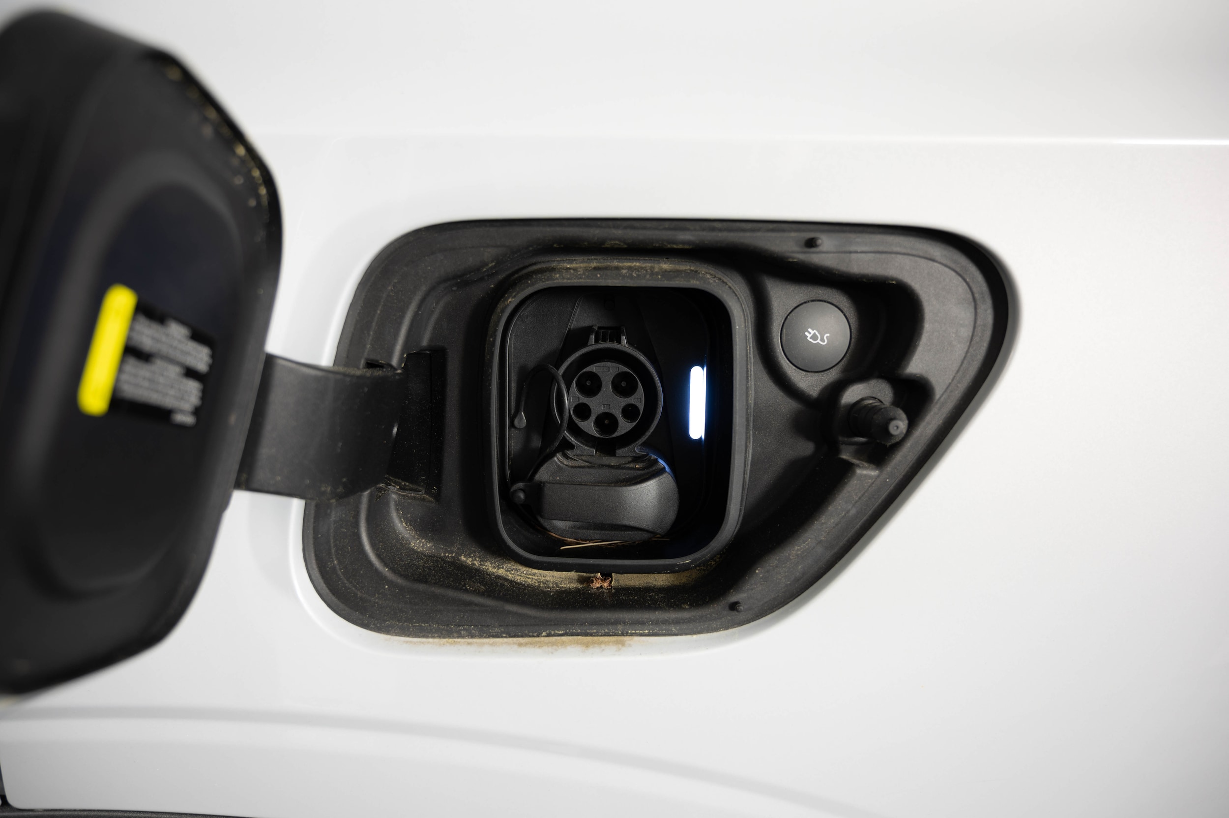 2023 Polestar 2 Plus - Photo 23