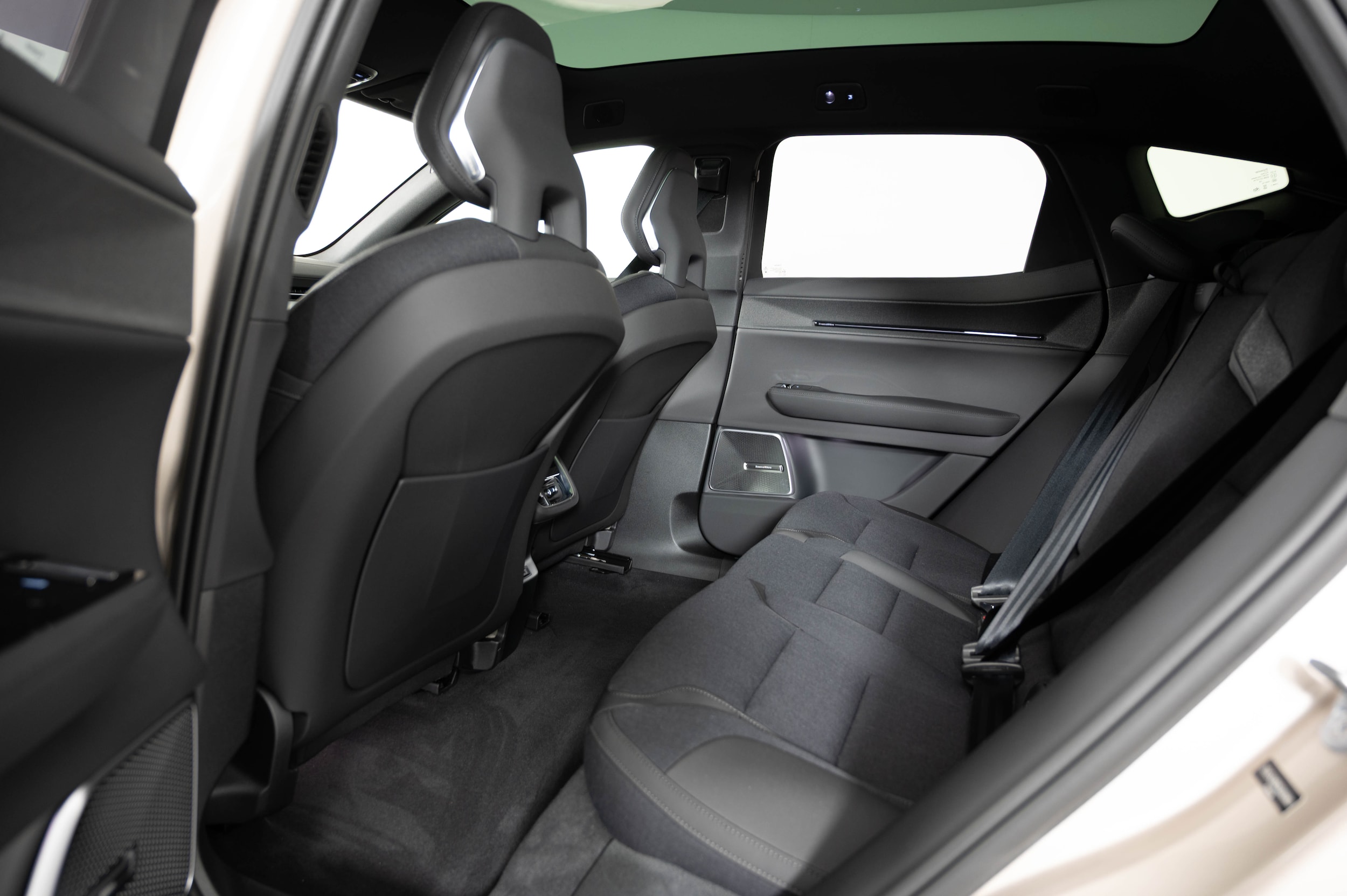 2025 Polestar 3 Plus - Photo 18