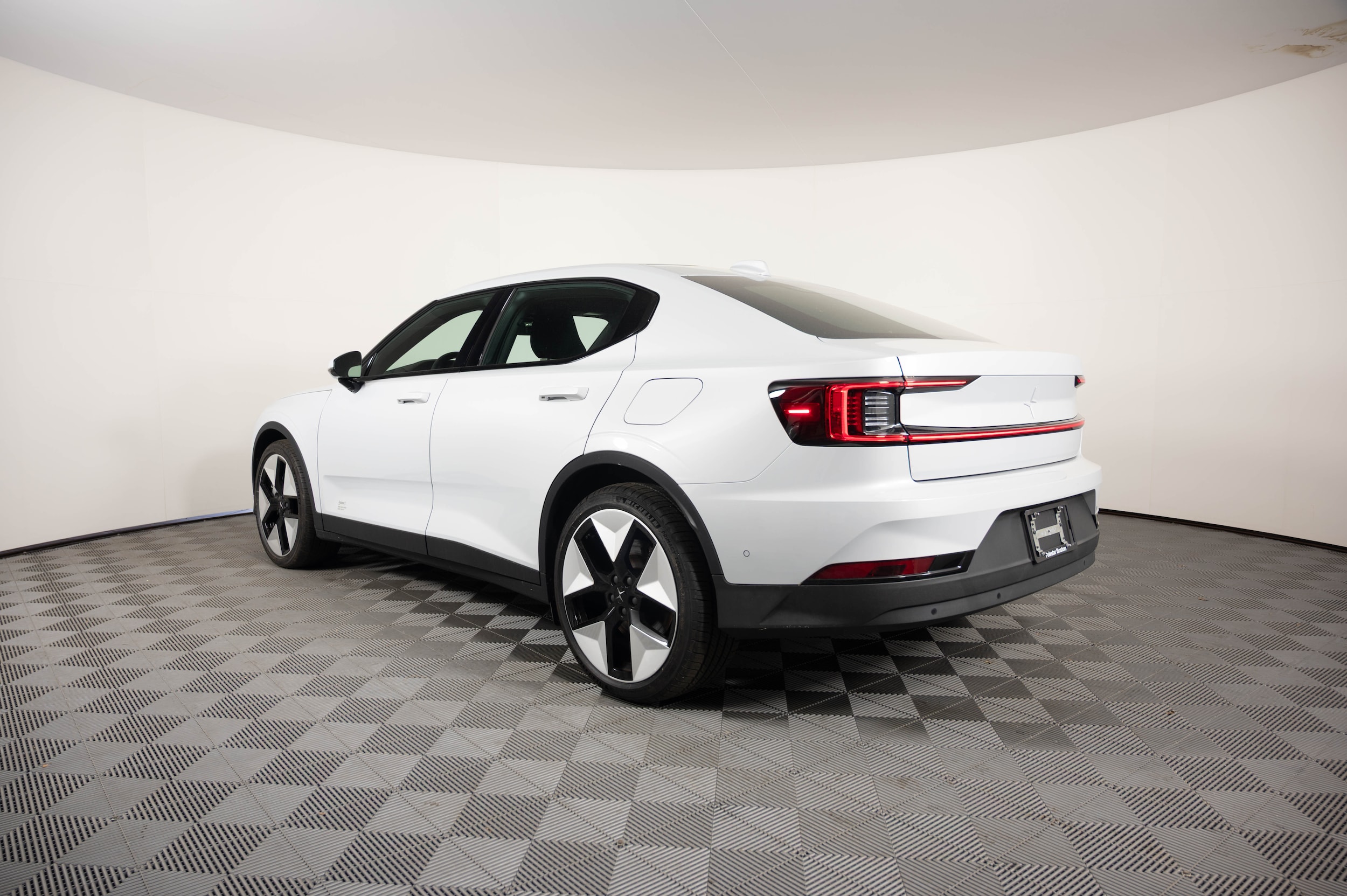 2023 Polestar 2 Plus - Photo 12