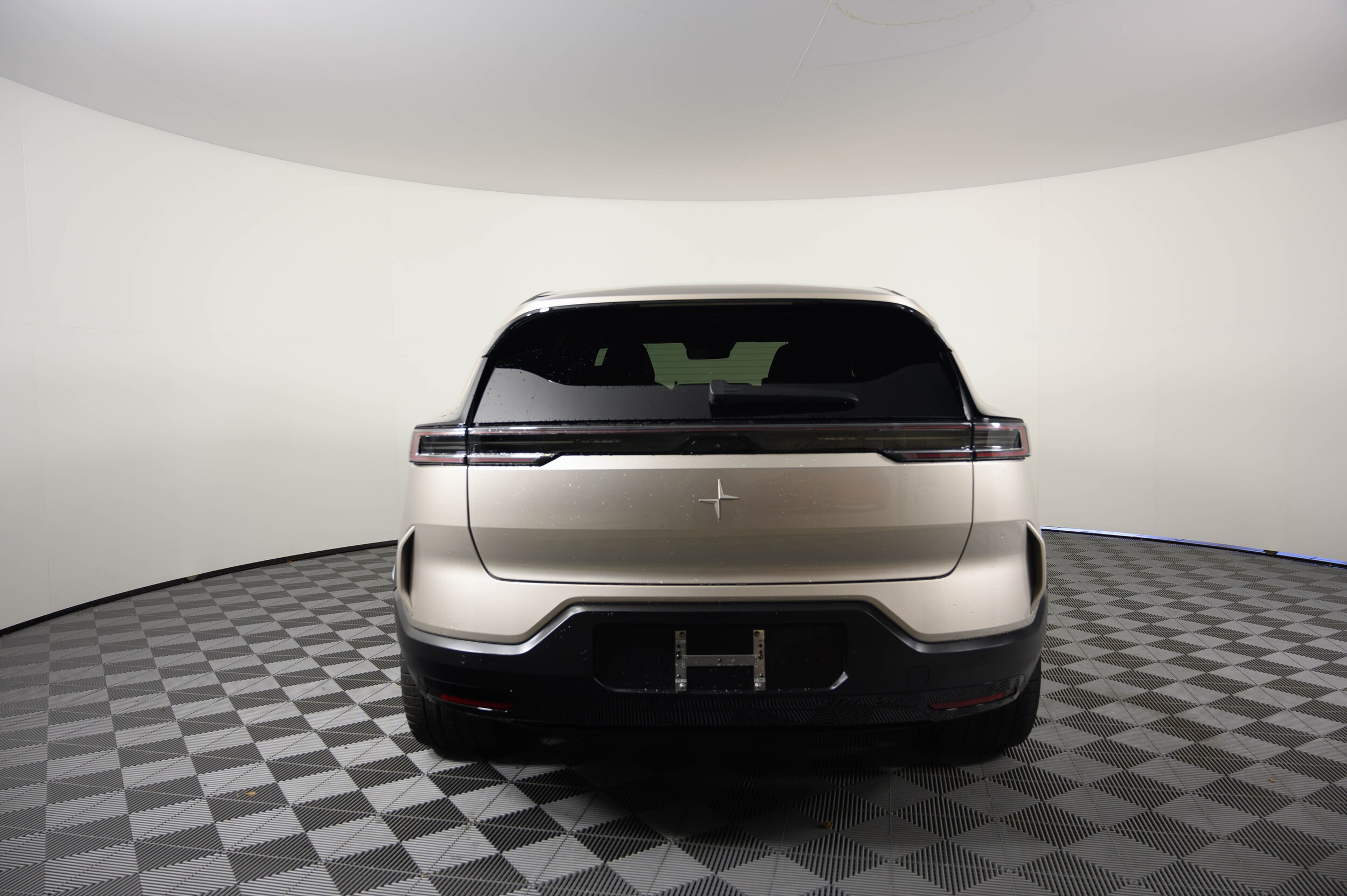 2025 Polestar Polestar 3 photo 3
