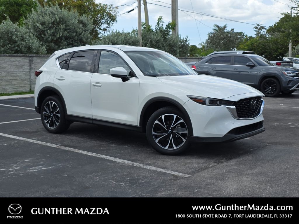 2023 Mazda CX-5 S Premium package