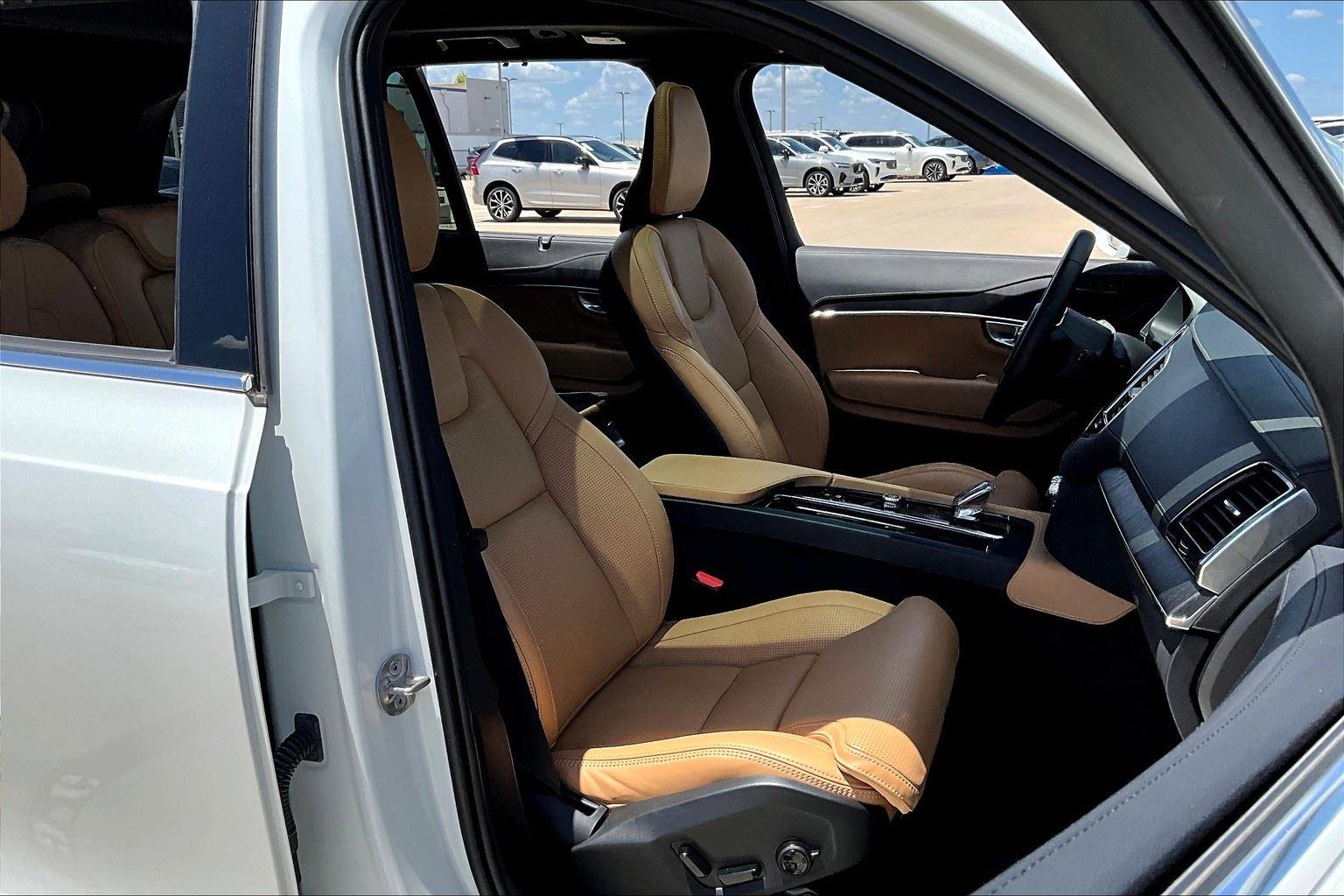 2024 Volvo XC90 Ultimate - Photo 10