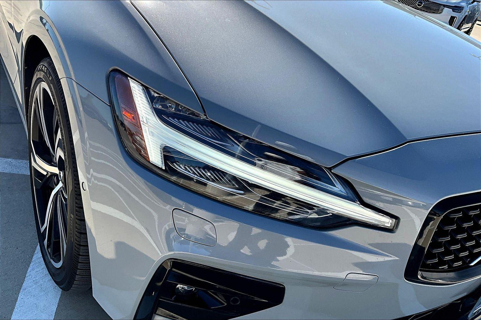 2024 Volvo S60 Ultimate - Photo 38