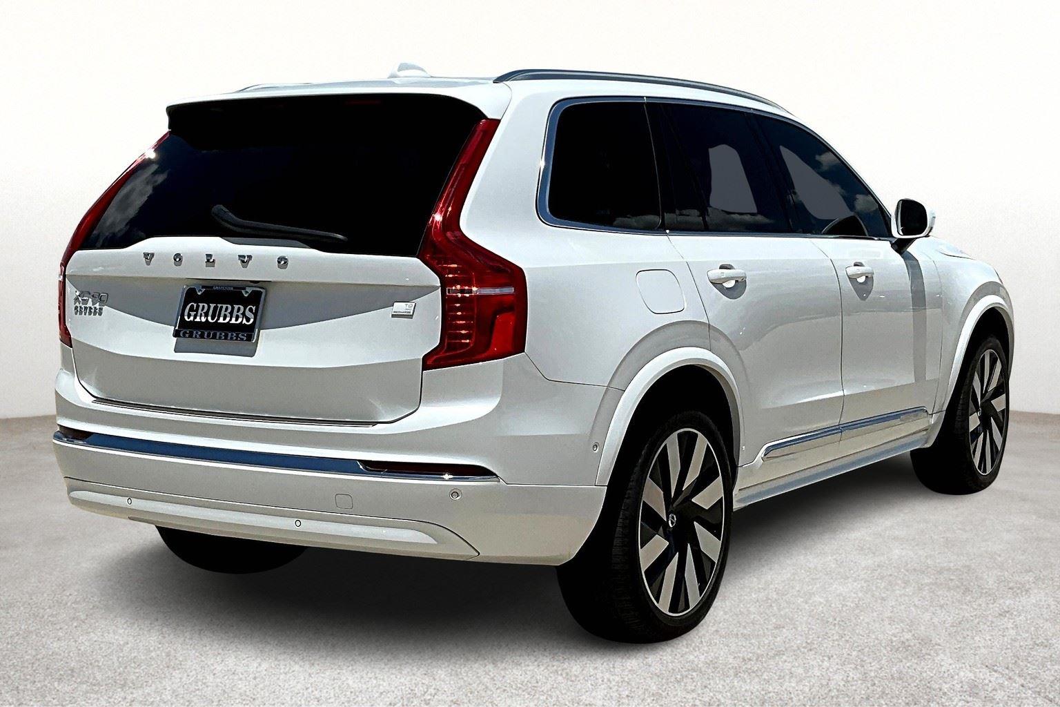 2024 Volvo XC90 Recharge Ultimate photo 2