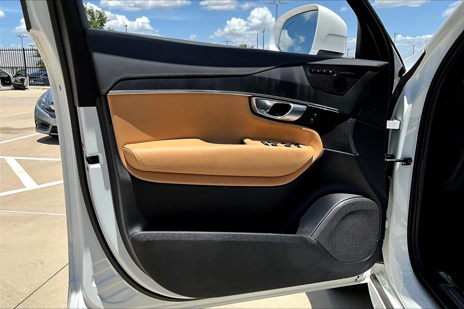 2024 Volvo XC90 Ultimate - Photo 22