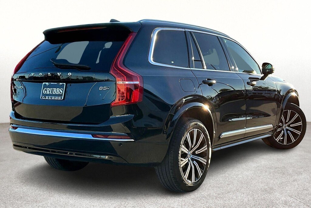Used 2023 Volvo XC90 Plus SUV