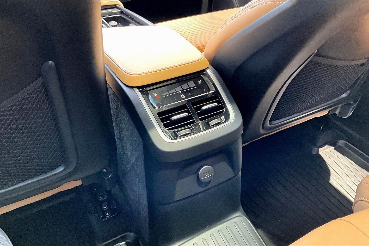 2024 Volvo XC90 Ultimate - Photo 30