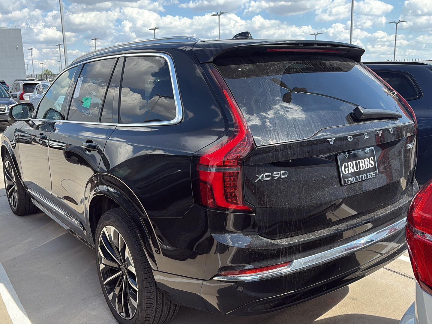 2025 Volvo XC90 Plus photo 4