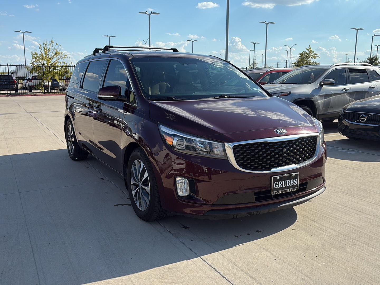 2018 Kia Sedona SX photo 3