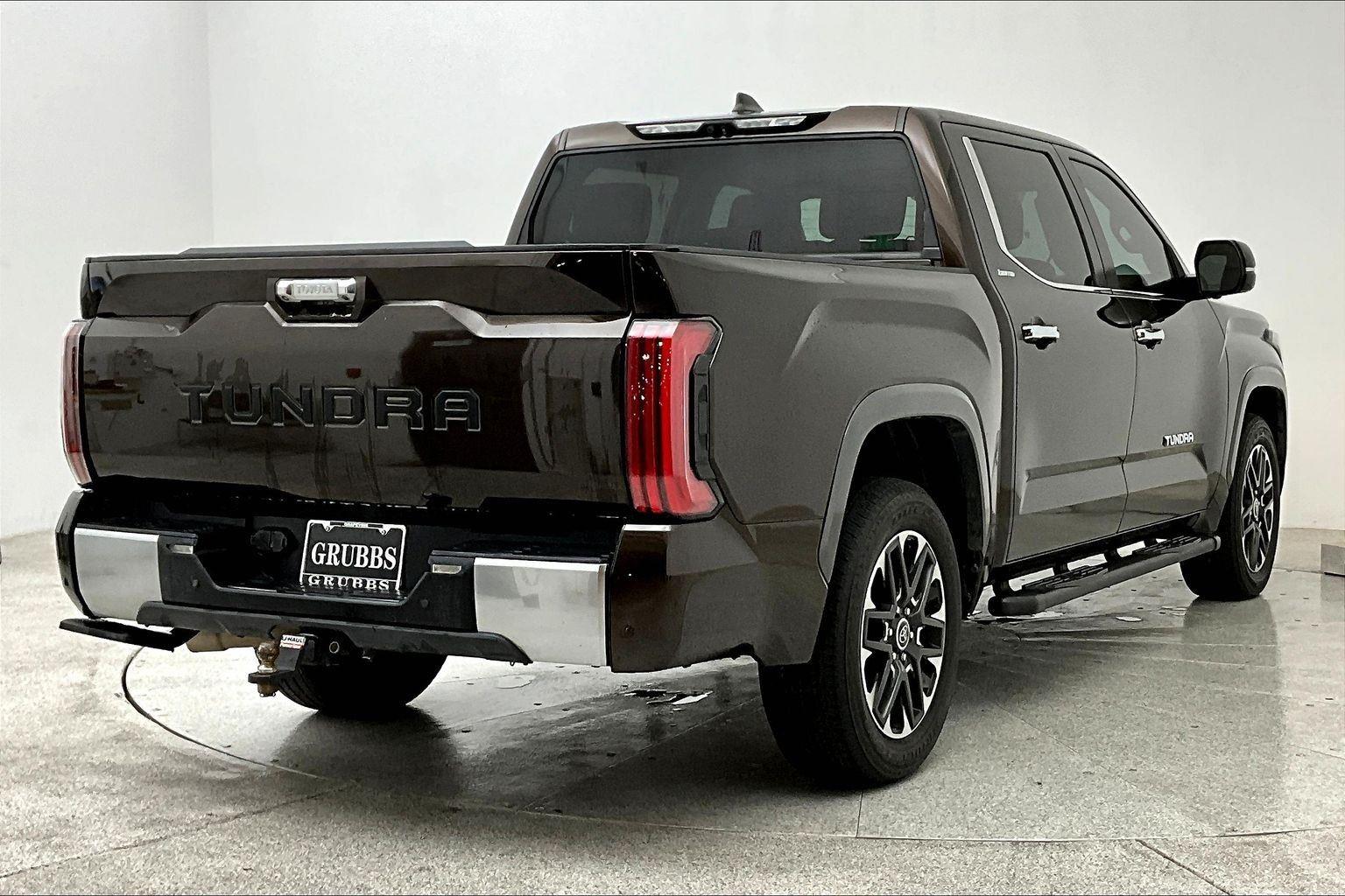 2024 Toyota Tundra Limited CrewMax photo 2