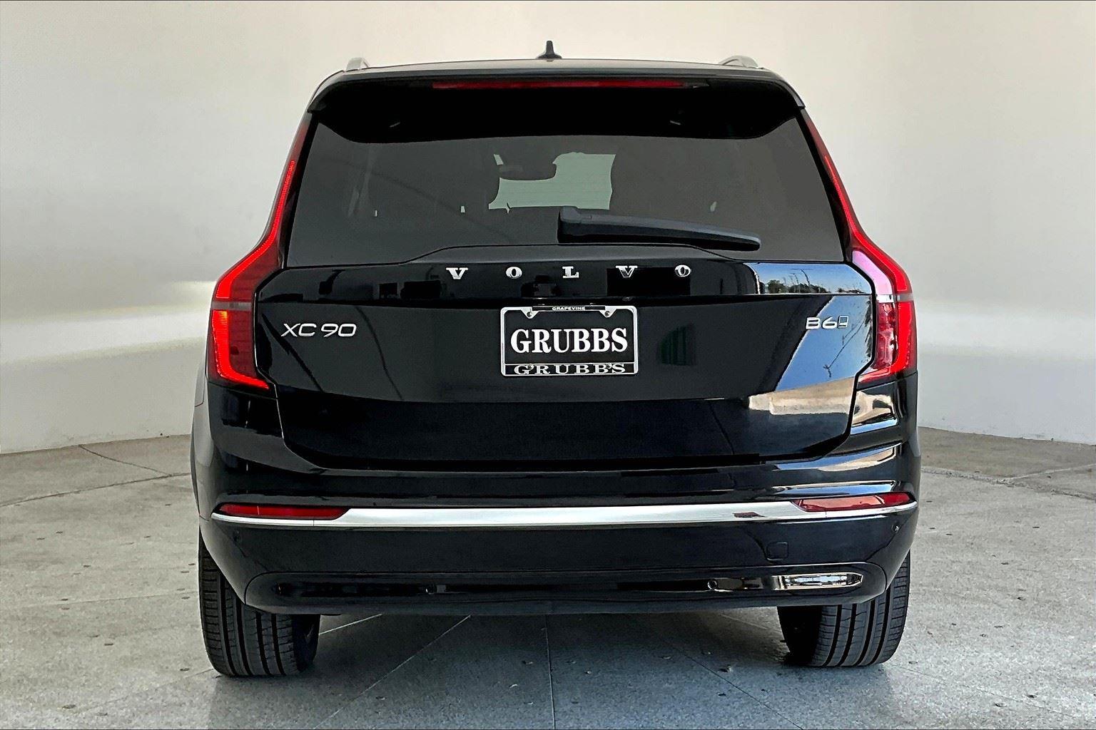 2025 Volvo XC90 6