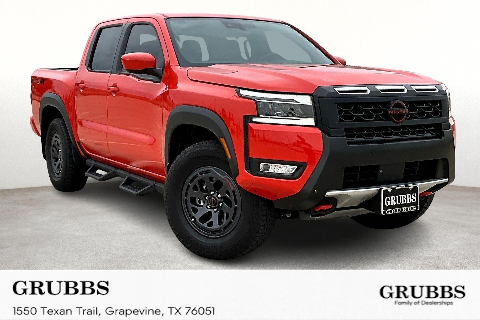 2025 Nissan Frontier PRO-4X Crew Cab 4X4's photo