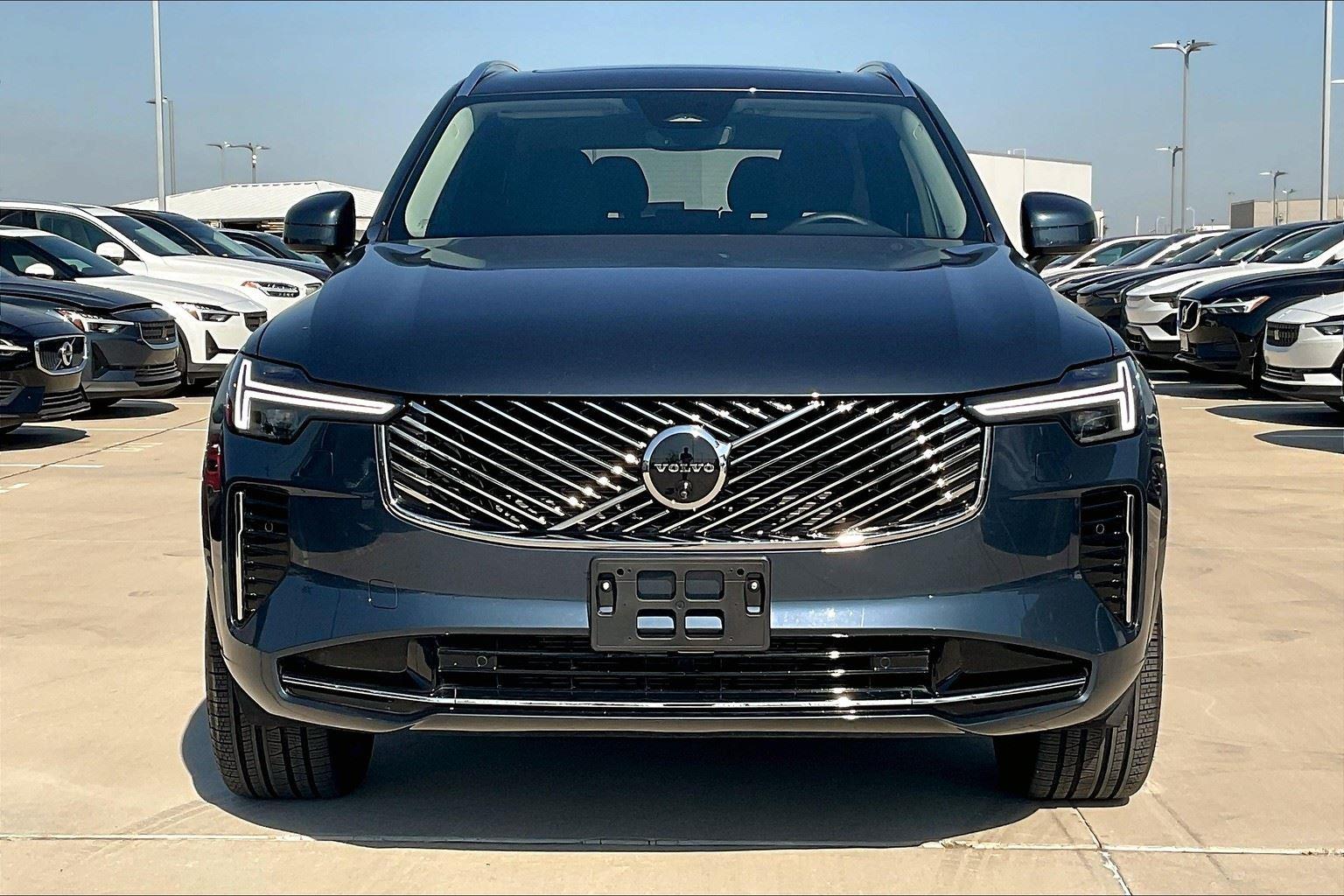 2025 Volvo XC90 6