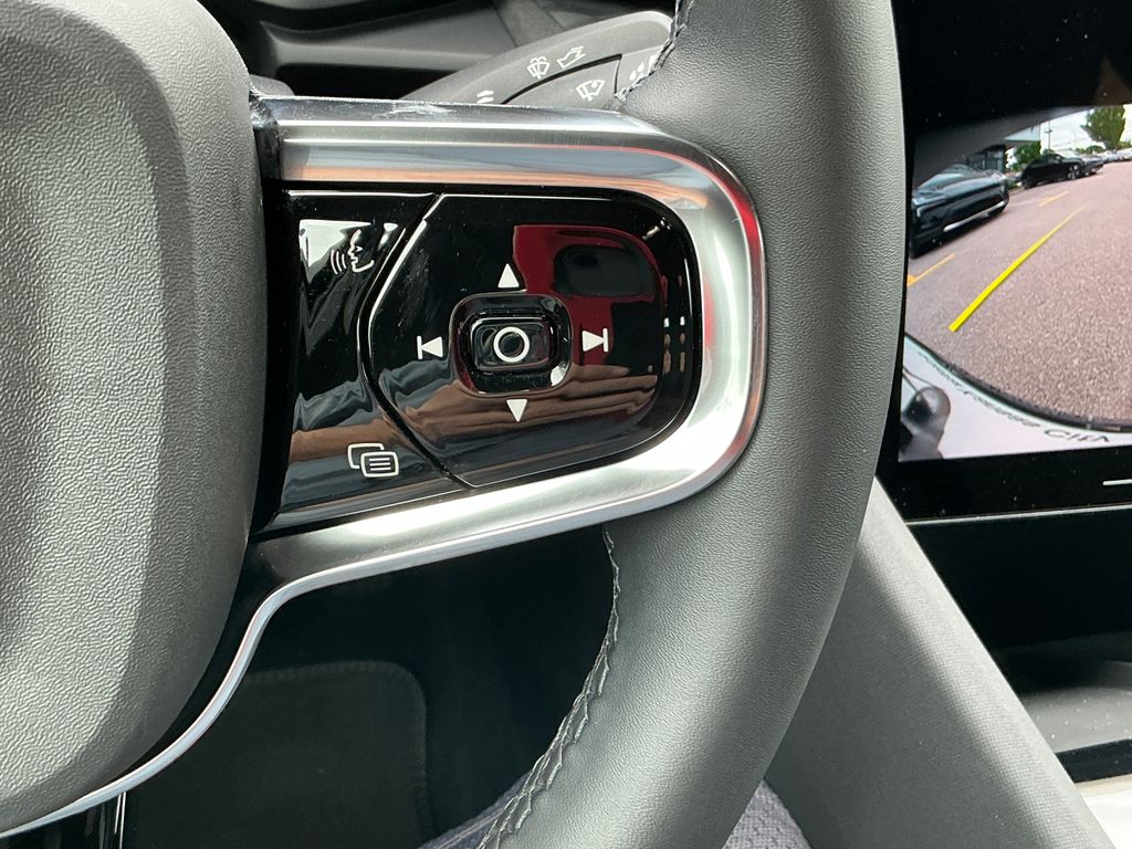 2023 Polestar 2 - Photo 26
