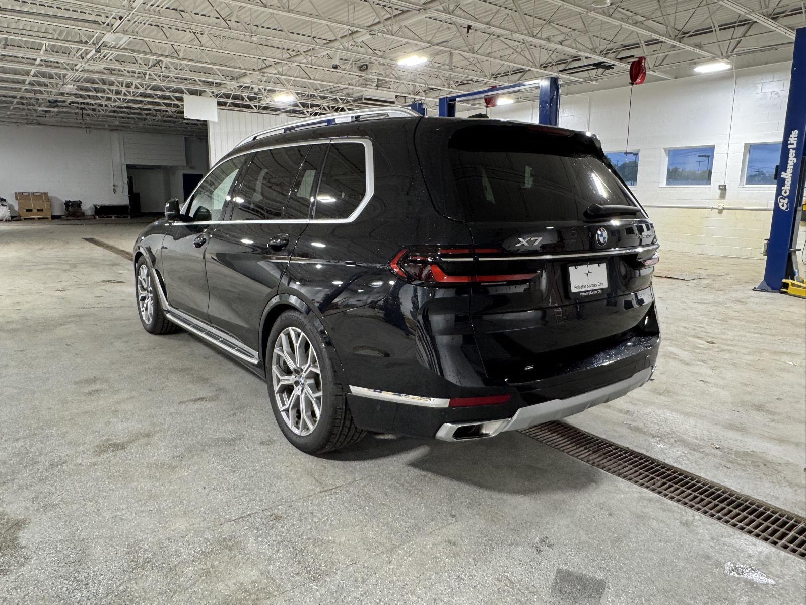 2026 BMW X7 40i - Photo 7