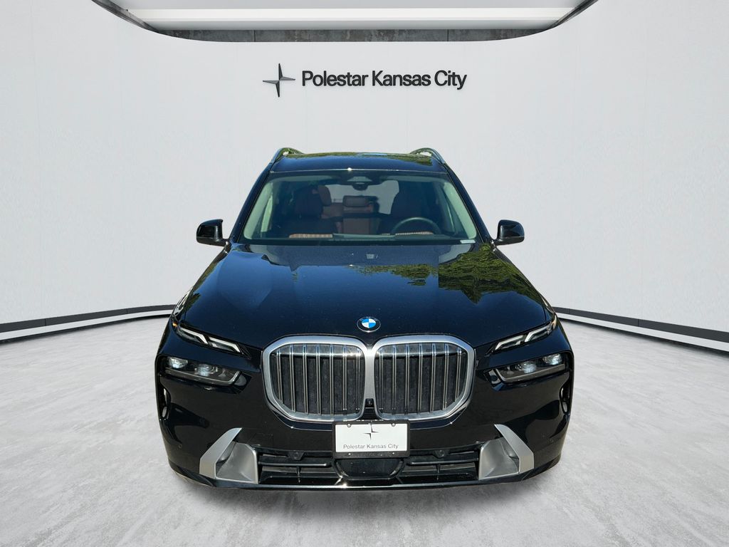 2026 BMW X7 40i - Photo 10