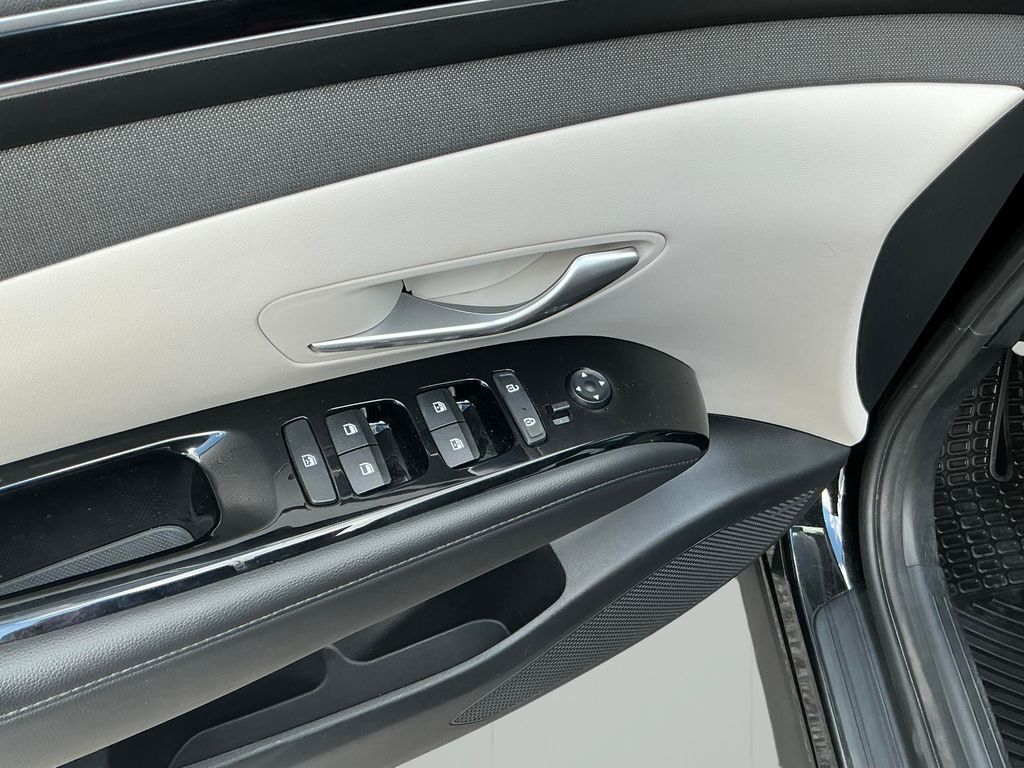 2022 Hyundai Tucson Limited - Photo 14