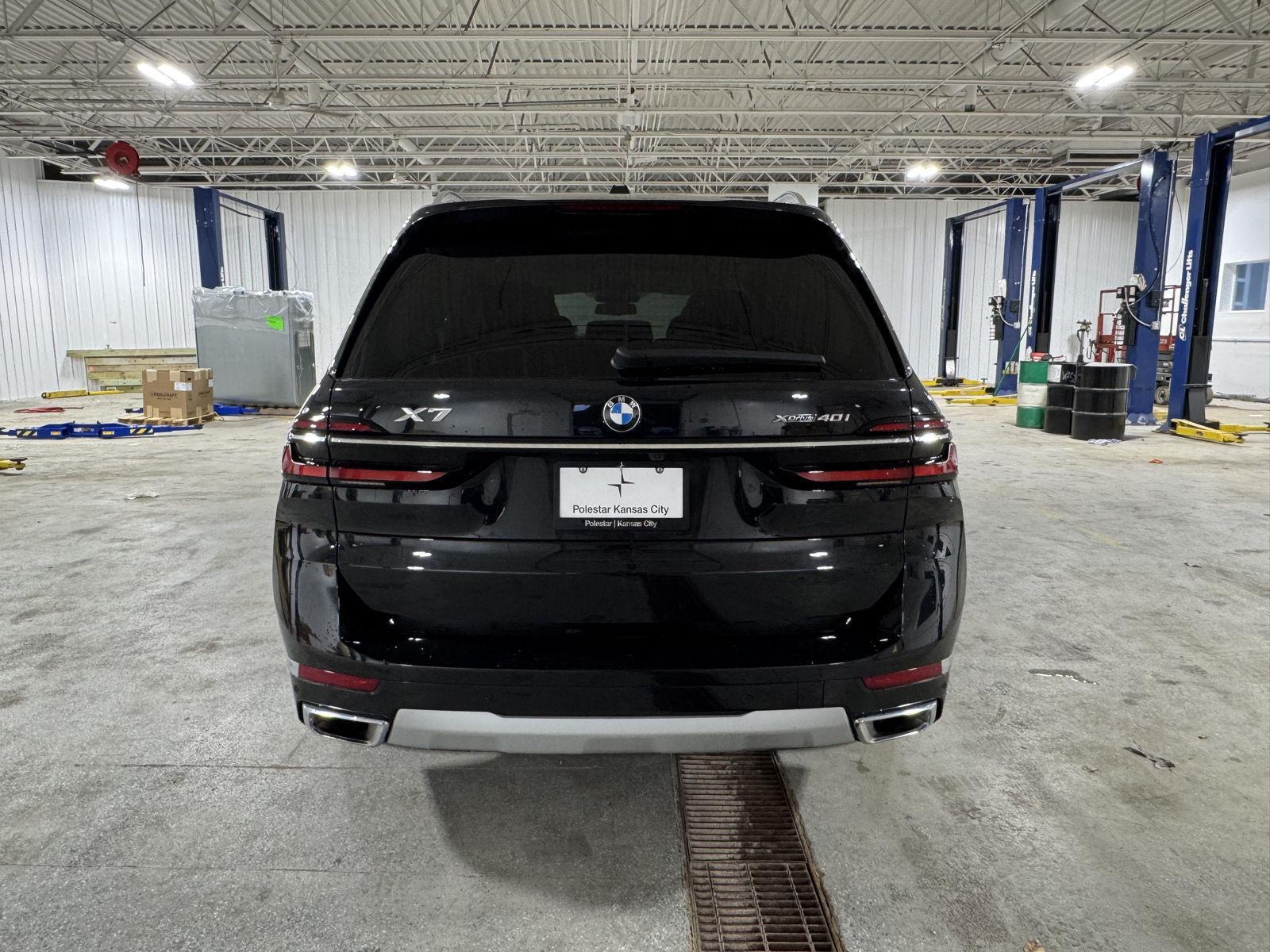 2026 BMW X7 40i - Photo 8