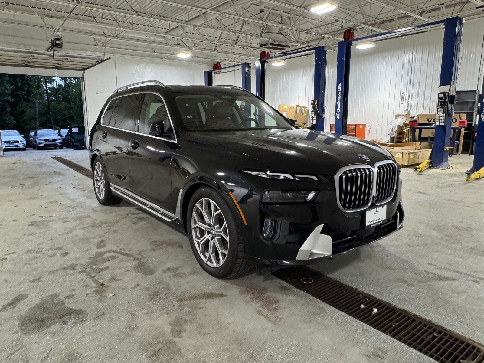 2026 BMW X7 40i