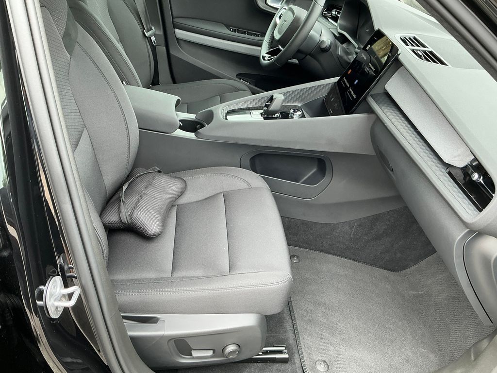 2023 Polestar 2 - Photo 19