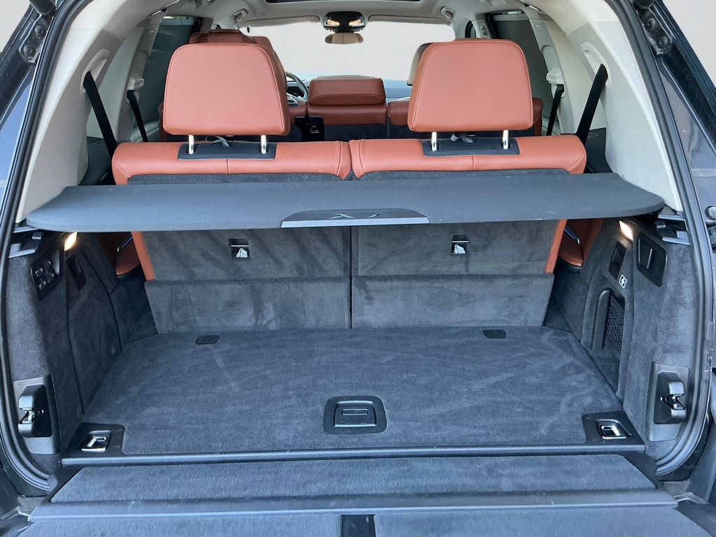 2026 BMW X7 40i - Photo 16