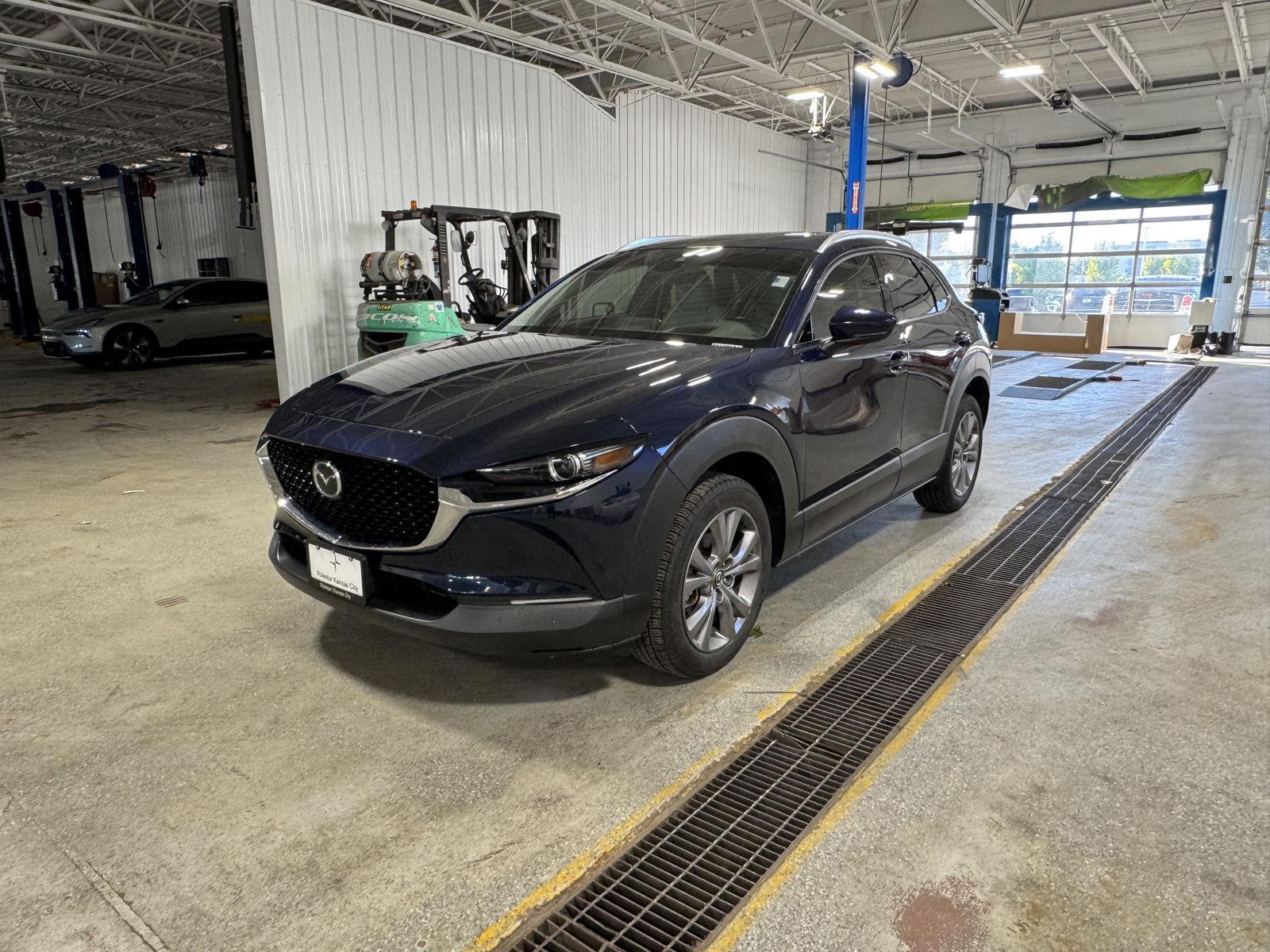 Used 2022 Mazda CX-30 Premium with VIN 3MVDMBDL0NM404358 for sale in Kansas City