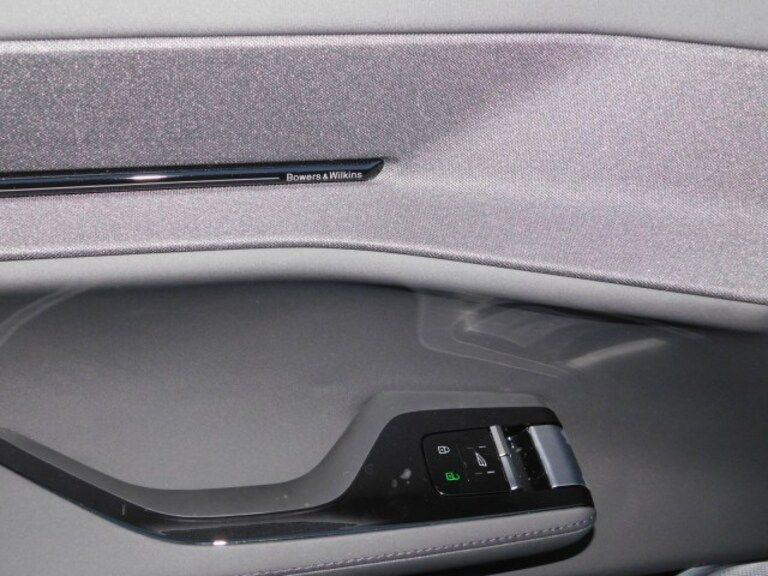 2025 Polestar 3 - Photo 13
