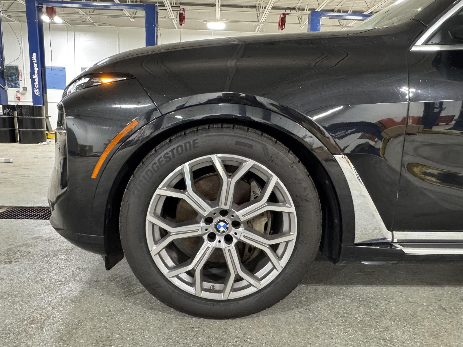2026 BMW X7 40i - Photo 9