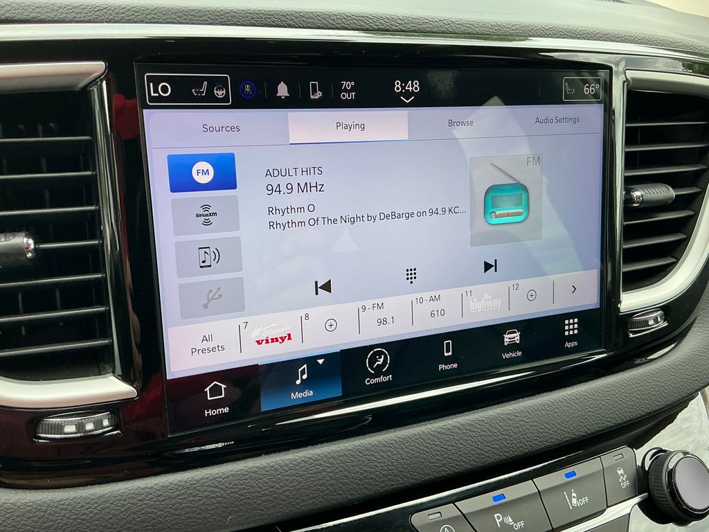 2023 Chrysler Pacifica Touring L - Photo 22