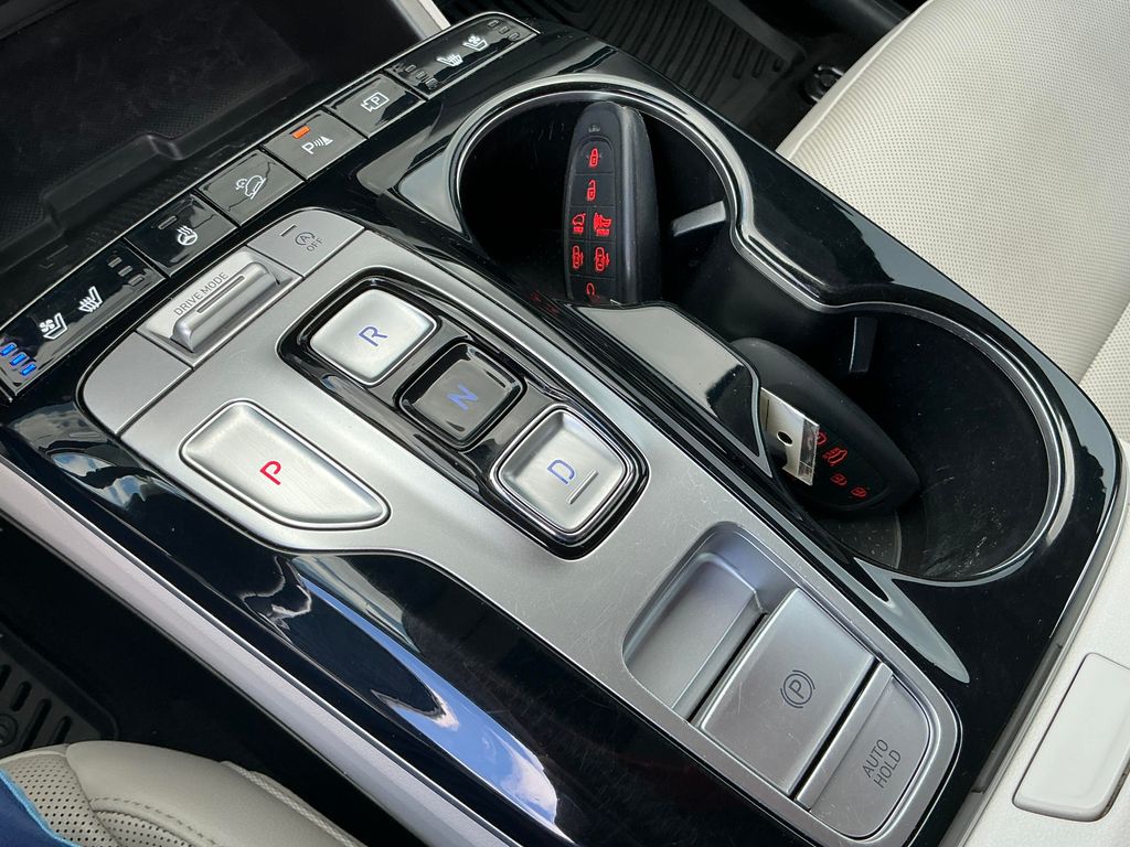 2022 Hyundai Tucson Limited - Photo 21