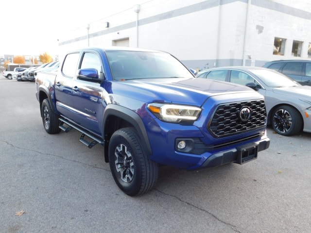2023 Toyota Tacoma TRD Off Road's photo
