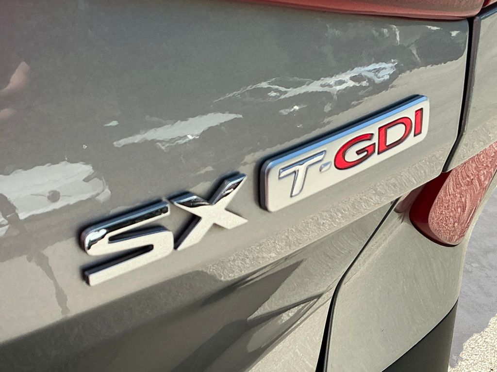 2021 Kia Seltos SX - Photo 6