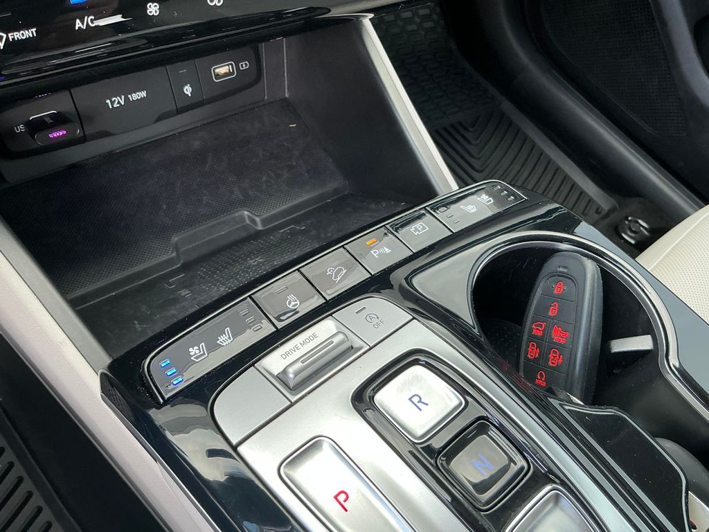 2022 Hyundai Tucson Limited - Photo 22