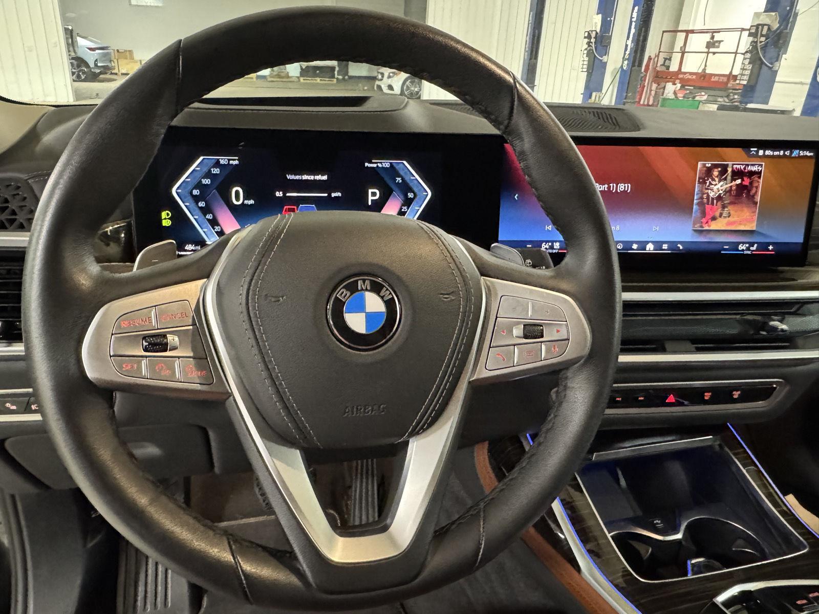 2026 BMW X7 40i - Photo 15