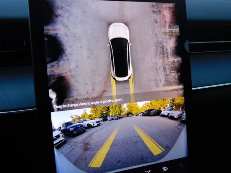 2025 Polestar 3 - Photo 16