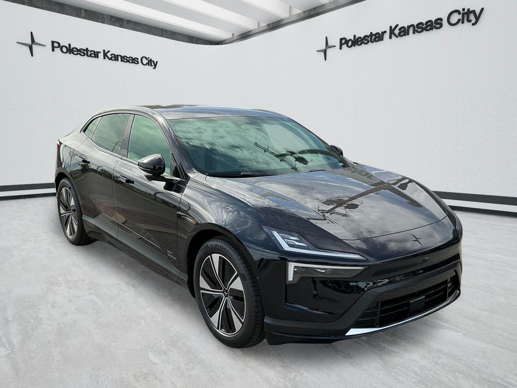 2026 Polestar 4 LRDM's photo