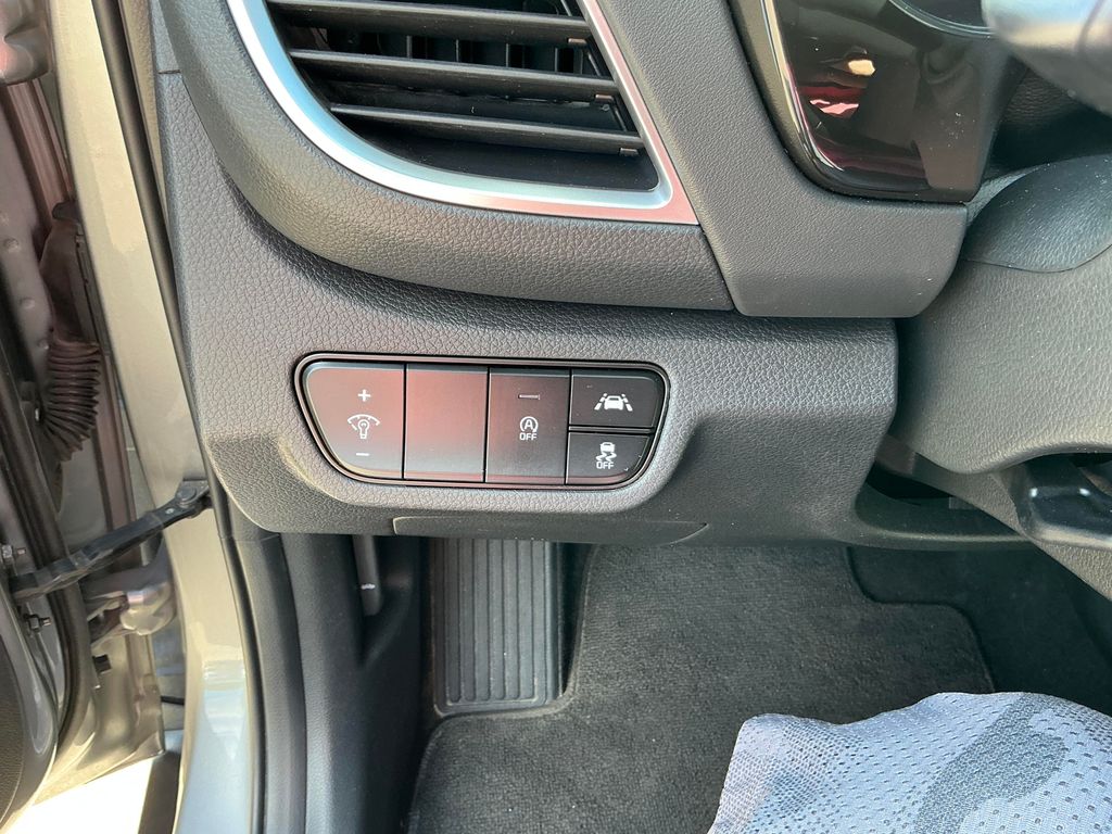 2021 Kia Seltos SX - Photo 21