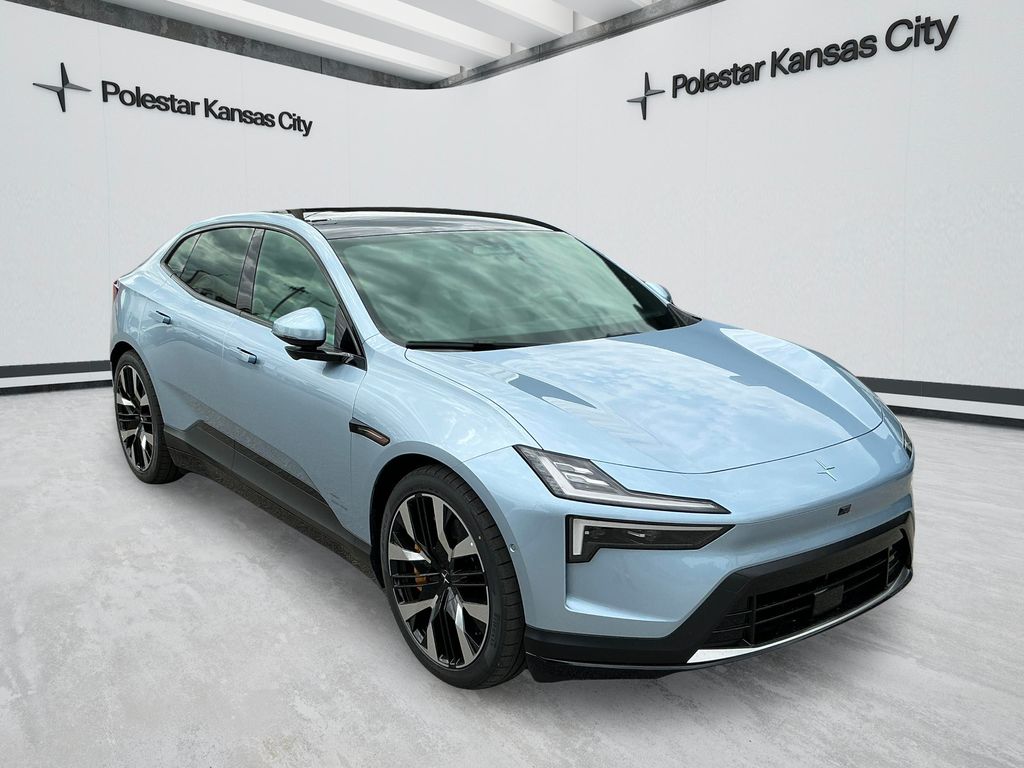 2026 Polestar 4 LRDM's photo