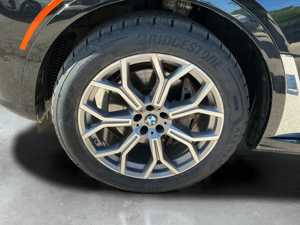 2026 BMW X7 40i - Photo 11